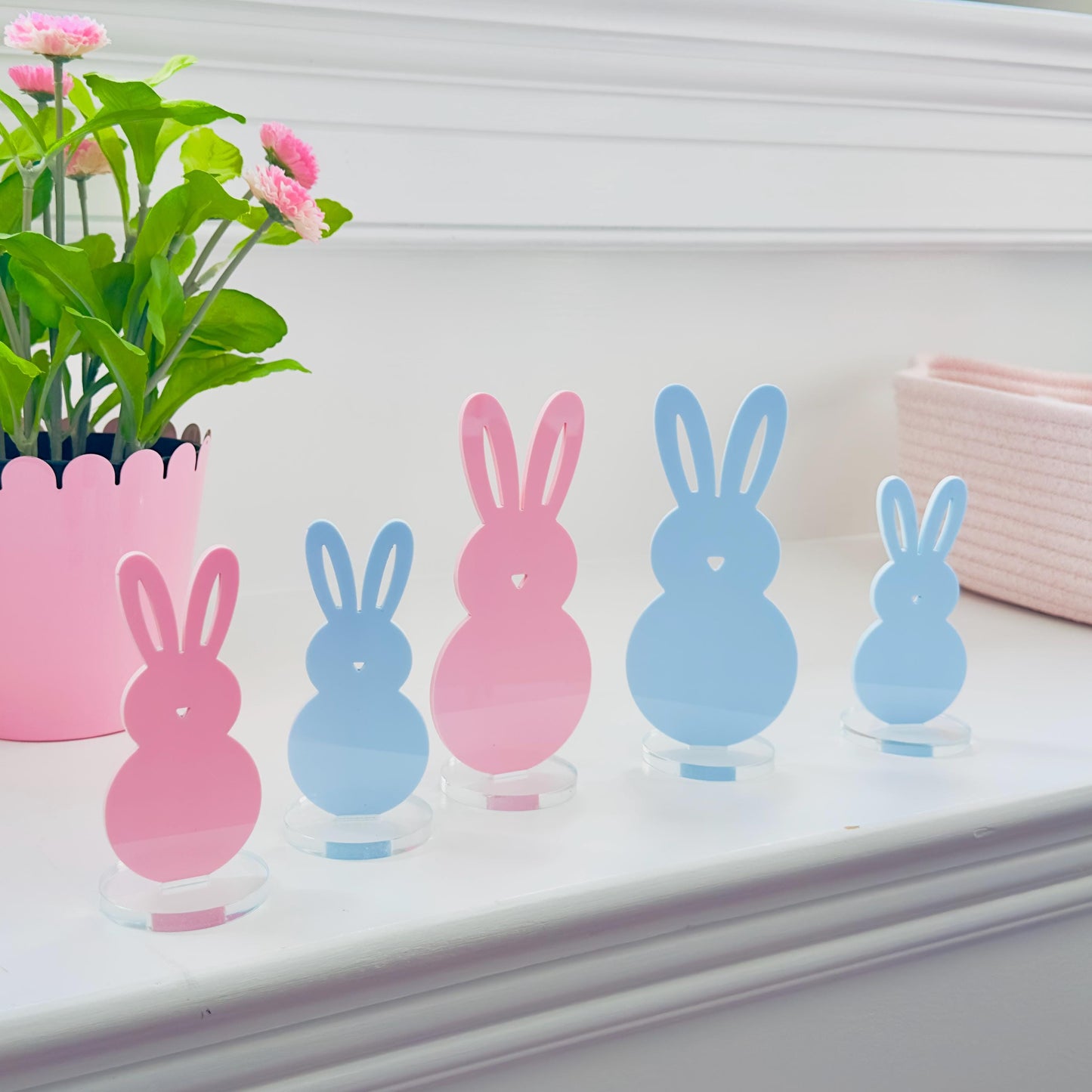 Acrylic Bunny Tabletop Decor