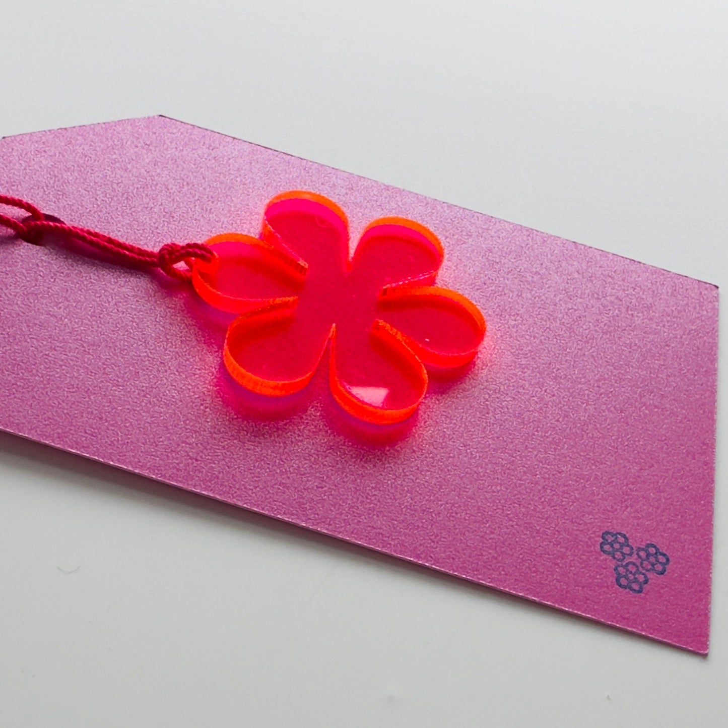 Acrylic Flower Gift Tag