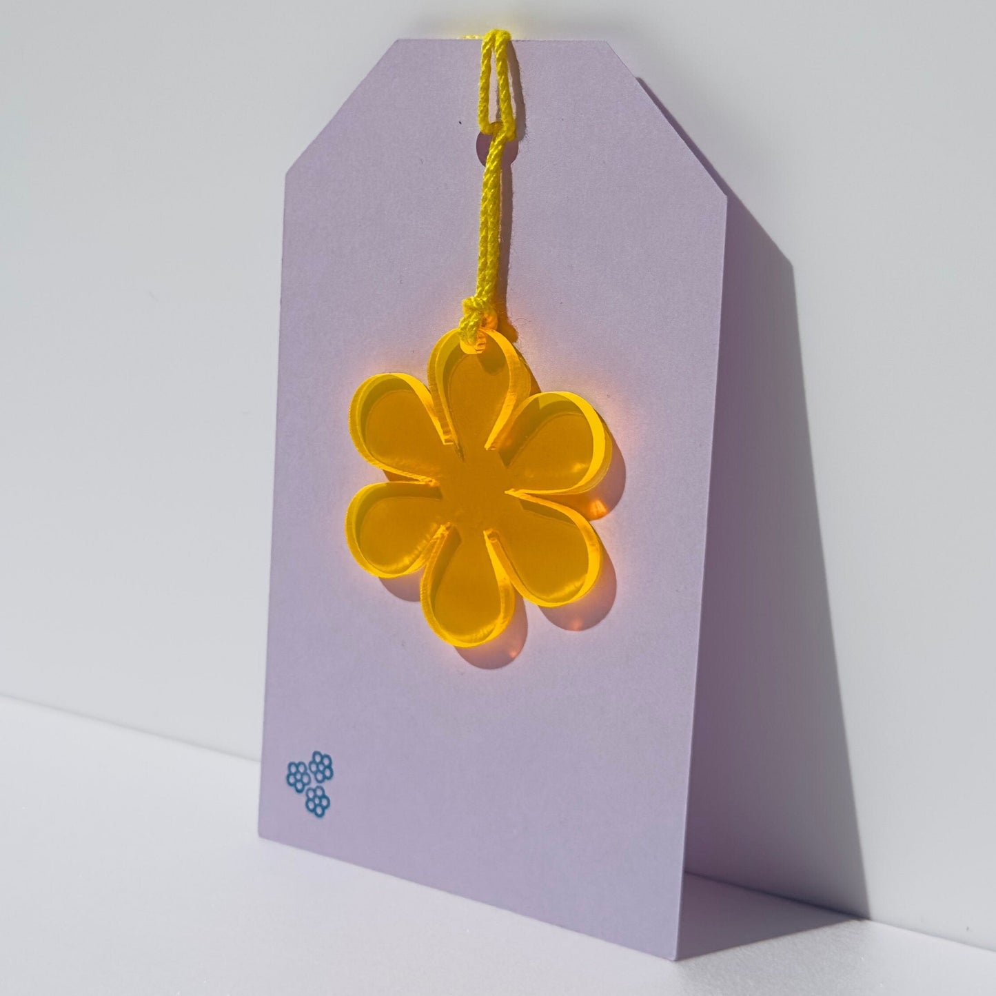 Acrylic Flower Gift Tag