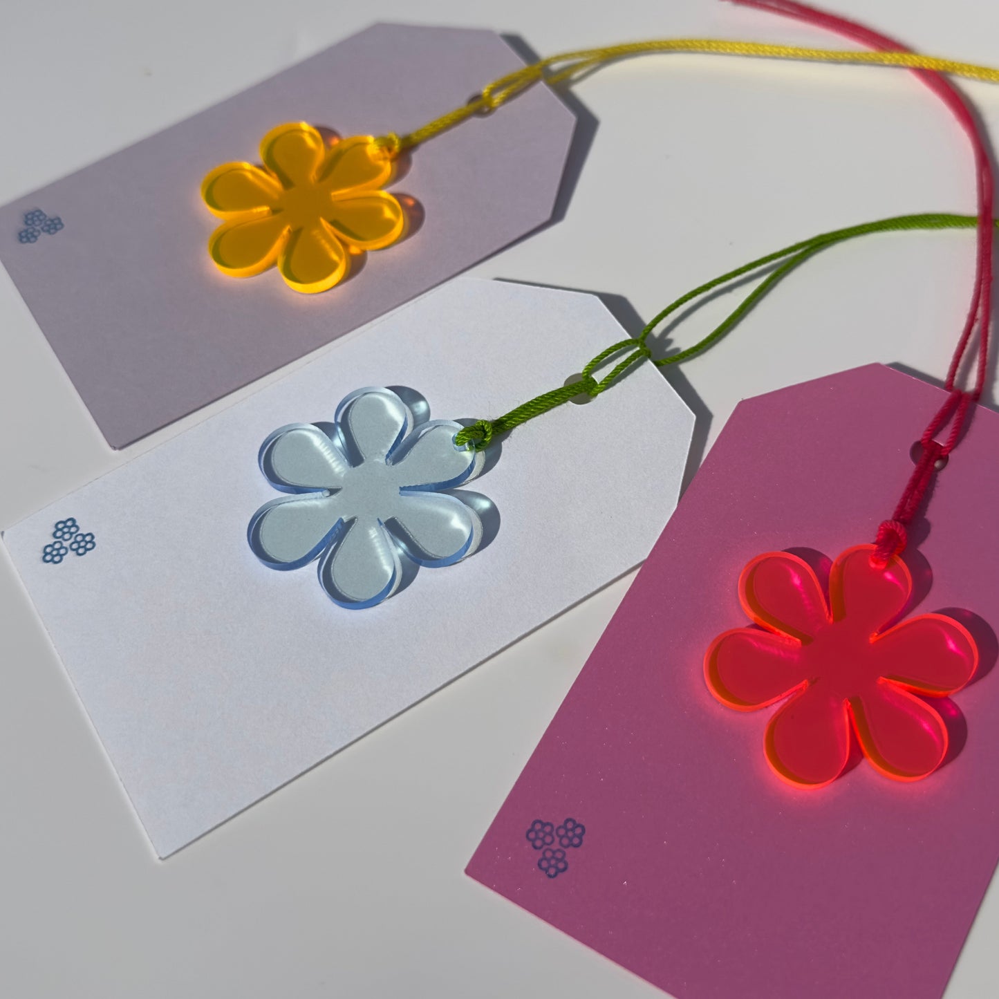Acrylic Flower Gift Tag