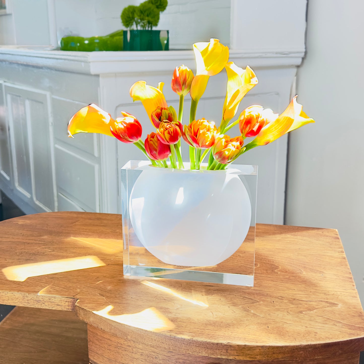 Sasha Round Scoop Vase