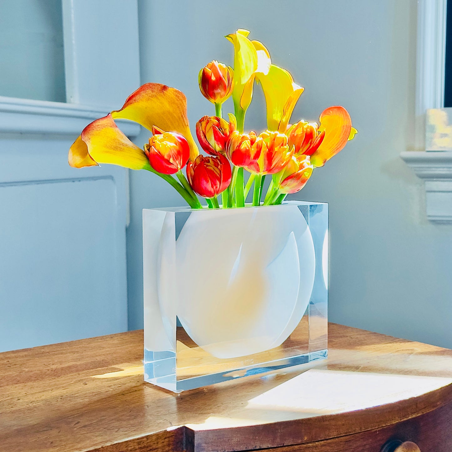 Sasha Round Scoop Vase